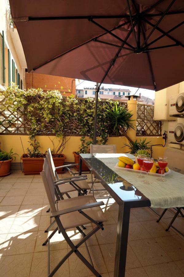 Giardino In Citta; Centralissimo 圣雷默 外观 照片